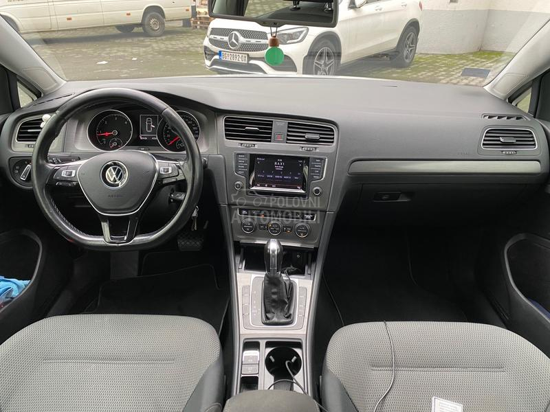 Volkswagen Golf 7 1.6 TDI DSG BMT