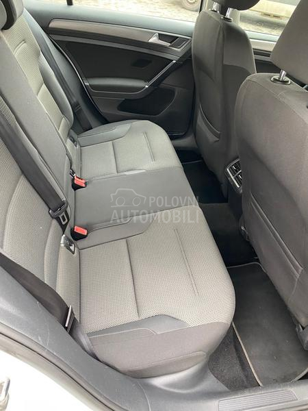 Volkswagen Golf 7 1.6 TDI DSG BMT