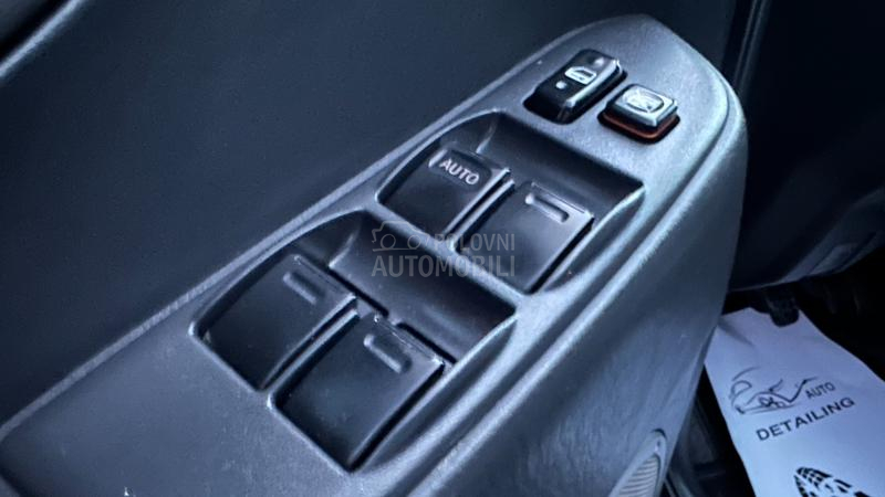 Toyota RAV 4 2.0 D 4X4  TOOP