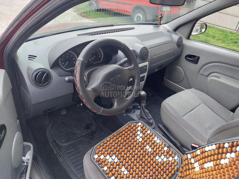 Dacia Logan 