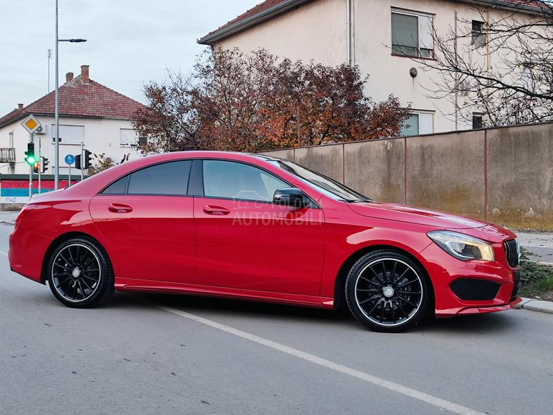 Mercedes Benz CLA 200 AMG