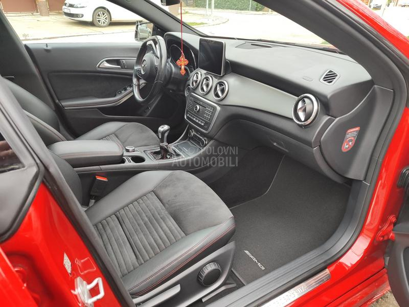 Mercedes Benz CLA 200 AMG