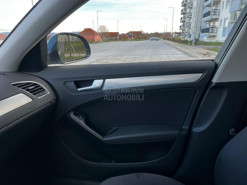 Audi A4 DIODA / F U L