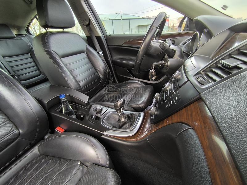 Opel Insignia 2.0D COSMO XEN/NAV
