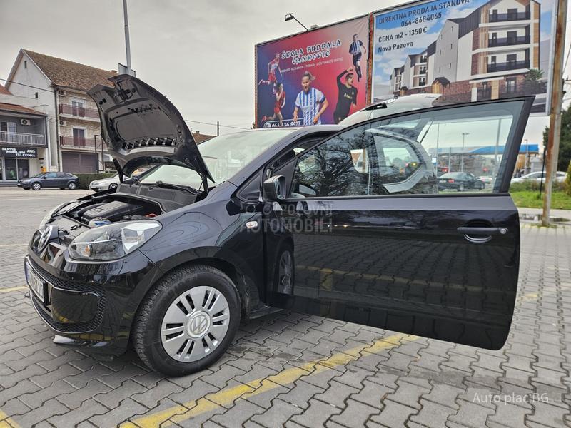 Volkswagen up! 1.0MPI BLACK UP