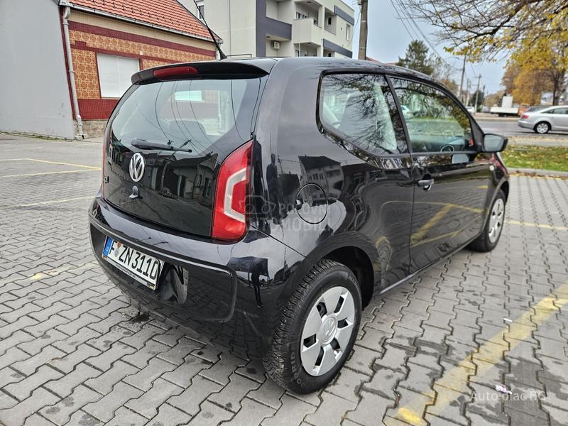 Volkswagen up! 1.0MPI BLACK UP