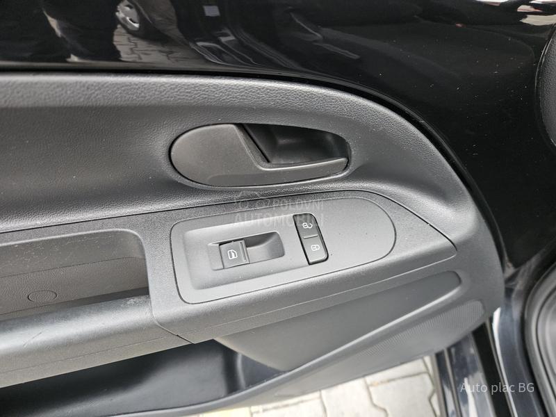 Volkswagen up! 1.0MPI BLACK UP