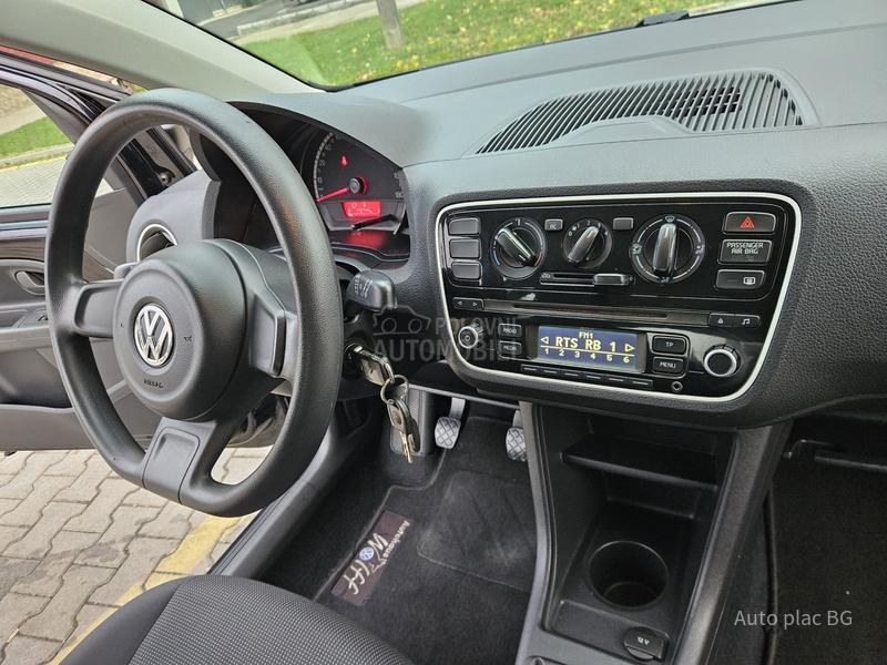 Volkswagen up! 1.0MPI BLACK UP