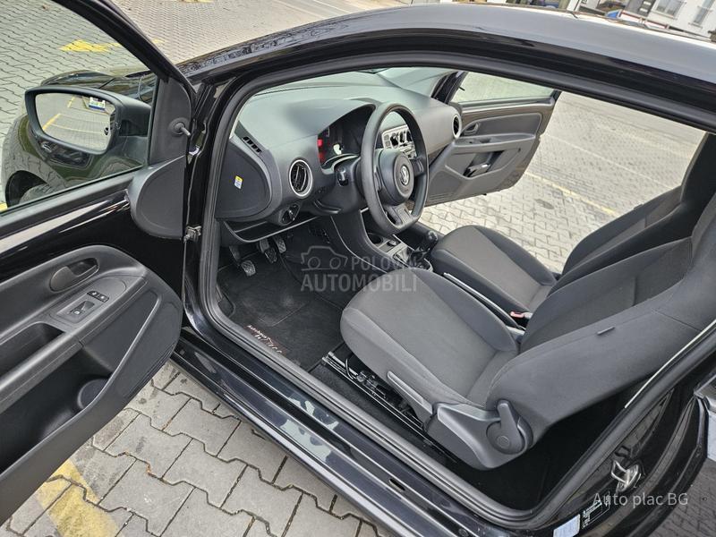 Volkswagen up! 1.0MPI BLACK UP