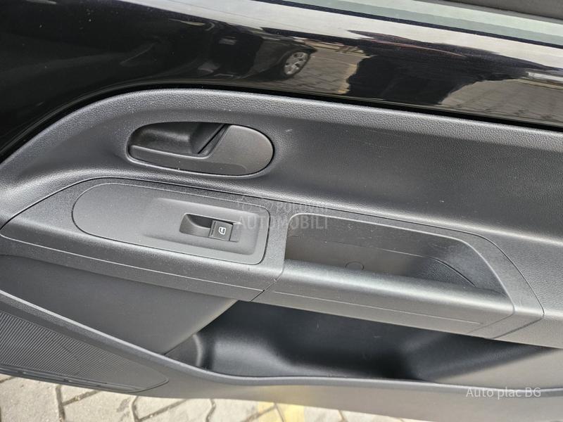 Volkswagen up! 1.0MPI BLACK UP