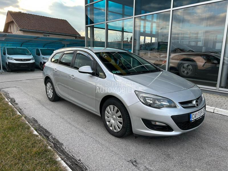 Opel Astra J CDTI