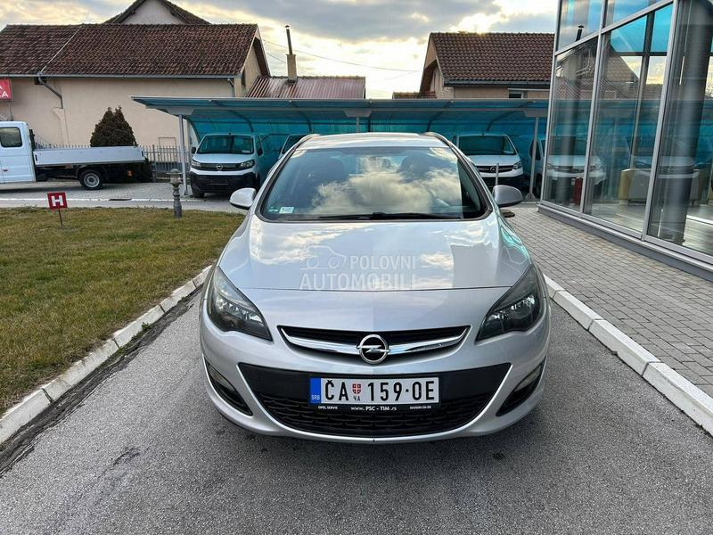 Opel Astra J CDTI