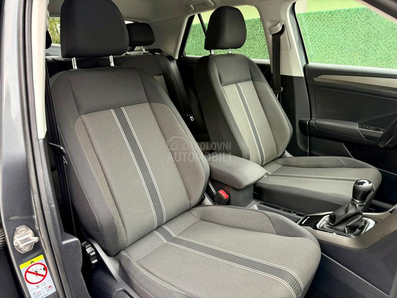 Volkswagen T-Roc 1.0TSI FUL/NAV