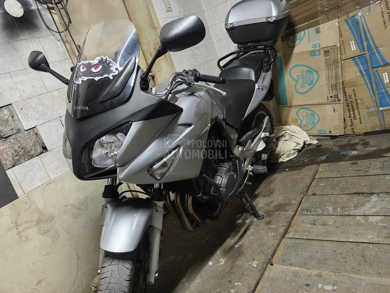 Honda CBF 600 SA