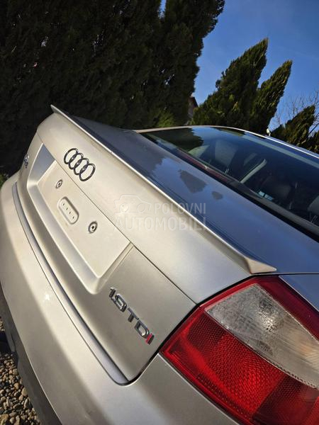 Delovi za Audi A4 1.9Tdi 2003. god.