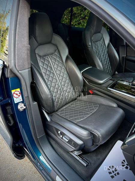 Audi Q8 KUPLJEN NOV U SRB