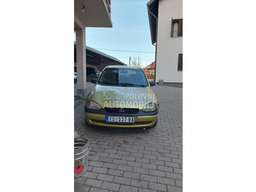 Opel Corsa B 