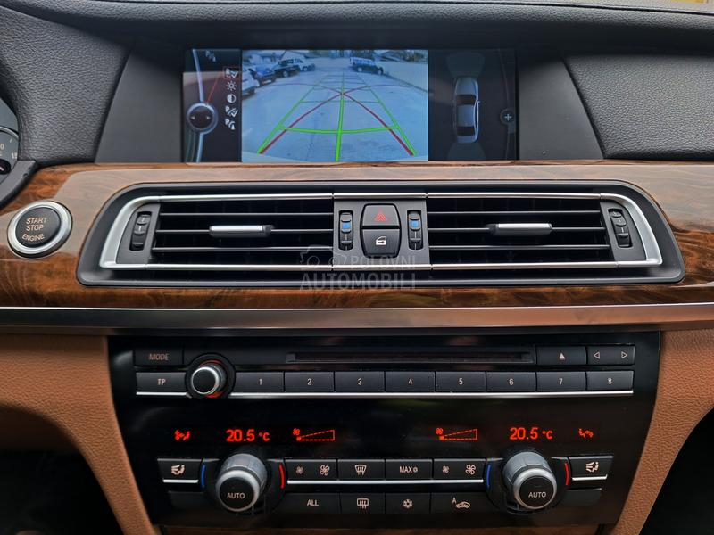 BMW 730 POGLEDATI TEXT