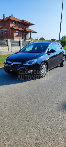 Opel Astra J 1.7CDTI
