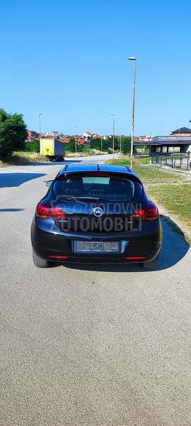 Opel Astra J 1.7CDTI