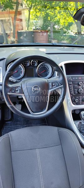 Opel Astra J 1.7CDTI