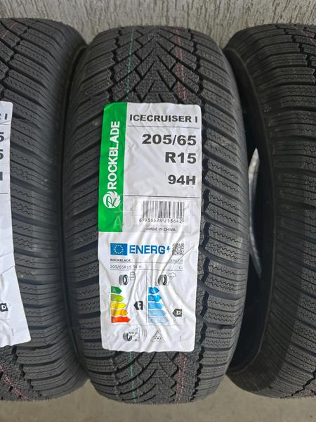 ROCKBLADE 205/65 R15 Zimska