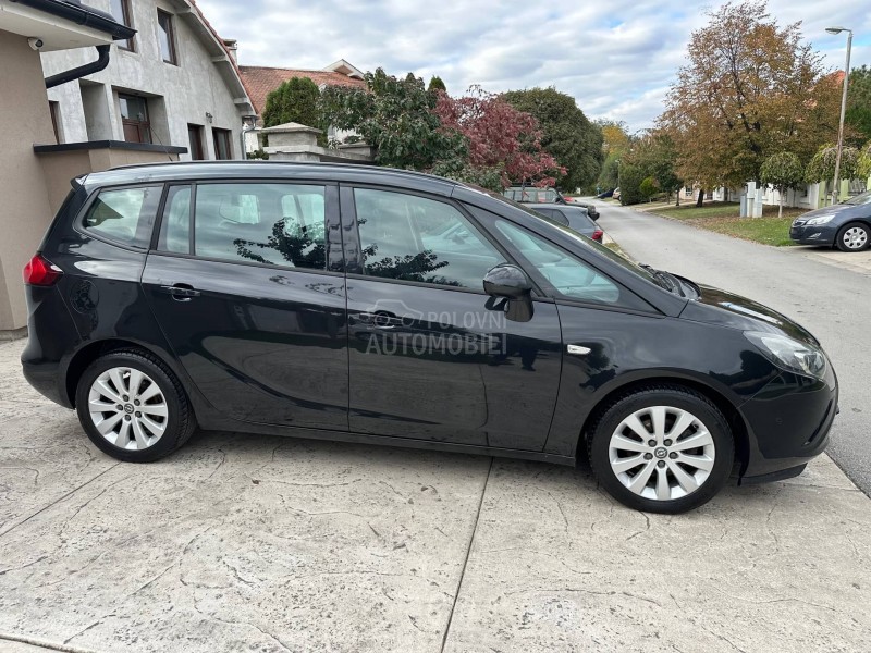 Opel Zafira 1.4 16v ENJOY