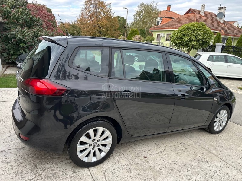 Opel Zafira 1.4 16v ENJOY