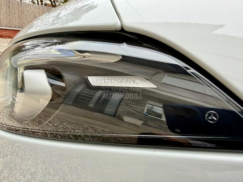 Mercedes Benz A 180 Perla/Virtal/Aut/Led