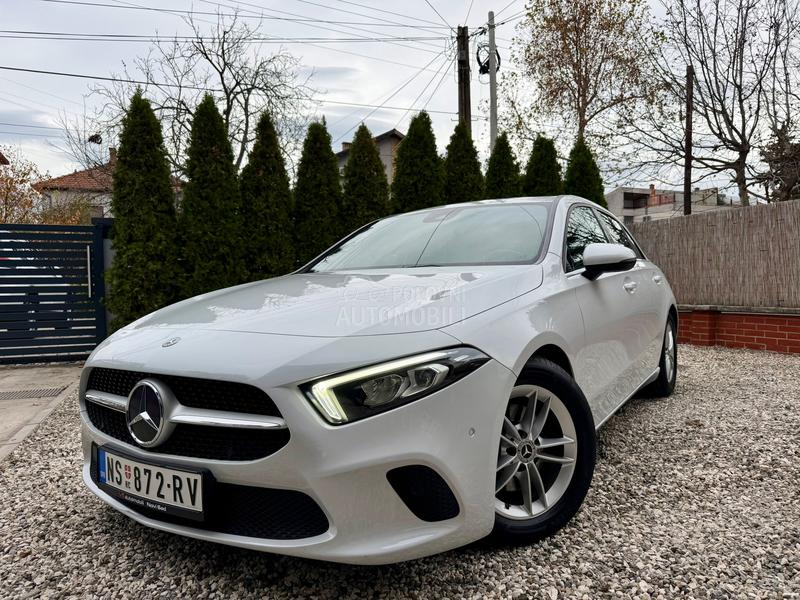 Mercedes Benz A 180 Perla/Virtal/Aut/Led