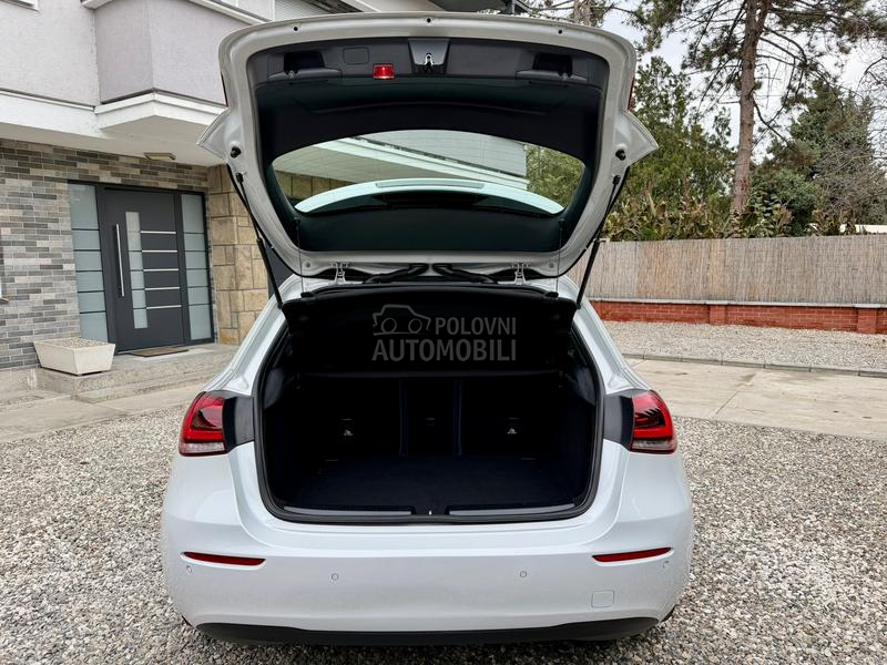 Mercedes Benz A 180 Perla/Virtal/Aut/Led