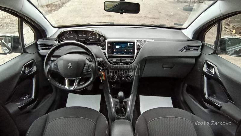 Peugeot 208 1.5 Blue BNM5 Active