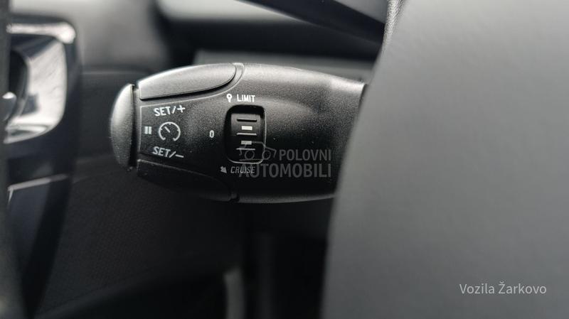 Peugeot 208 1.5 Blue BNM5 Active