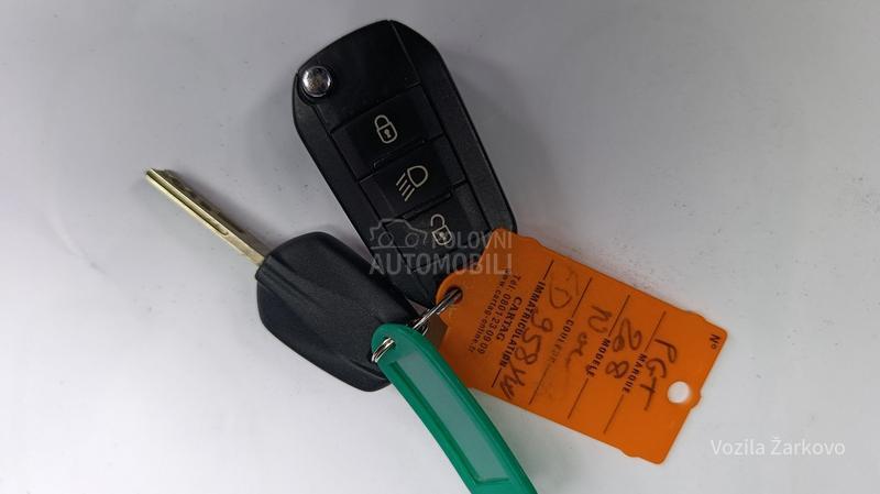 Peugeot 208 1.5 Blue BNM5 Active