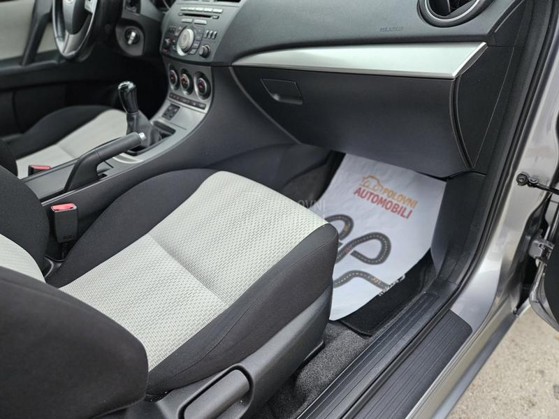 Mazda 3 1.6 S.P.O.R.T.C.E