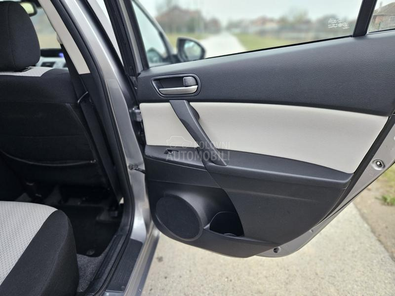 Mazda 3 1.6 S.P.O.R.T.C.E