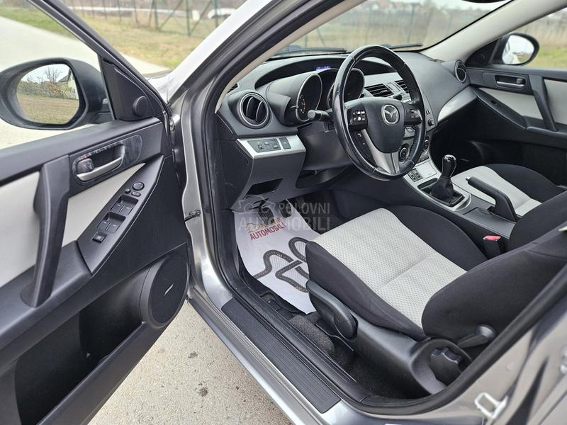 Mazda 3 1.6 S.P.O.R.T.C.E