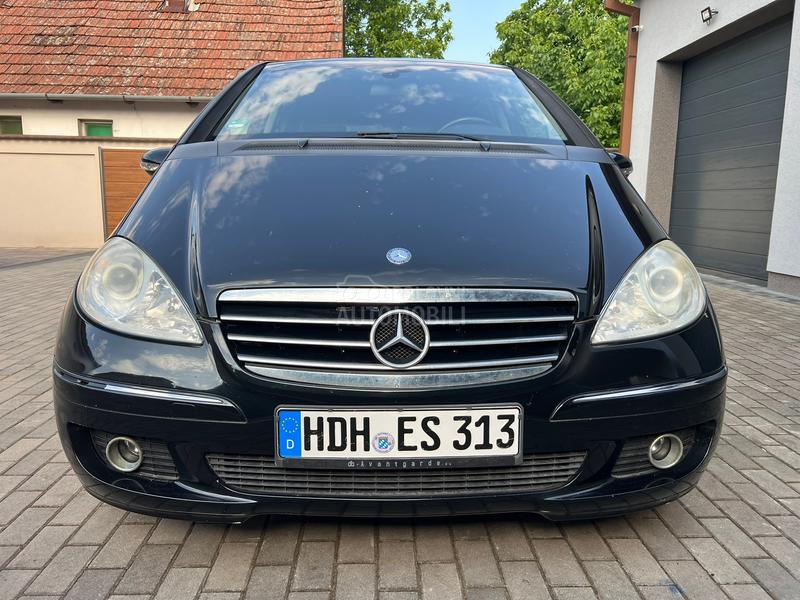 Mercedes Benz A 200 