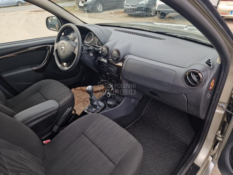 Dacia Duster 1.6 B E N Z/4X4/