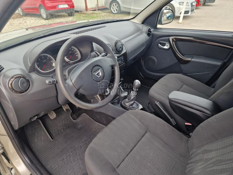 Dacia Duster 1.6 B E N Z/4X4/
