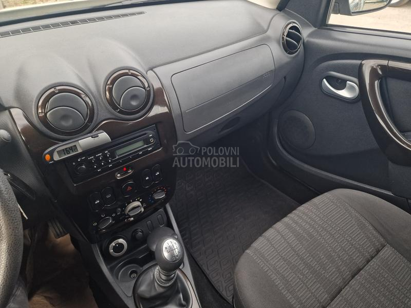 Dacia Duster 1.6 B E N Z/4X4/
