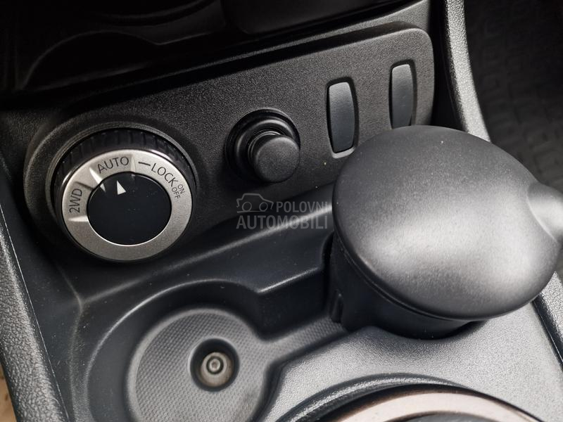 Dacia Duster 1.6 B E N Z/4X4/