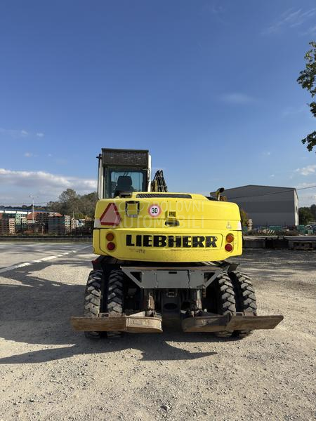 Liebherr 309