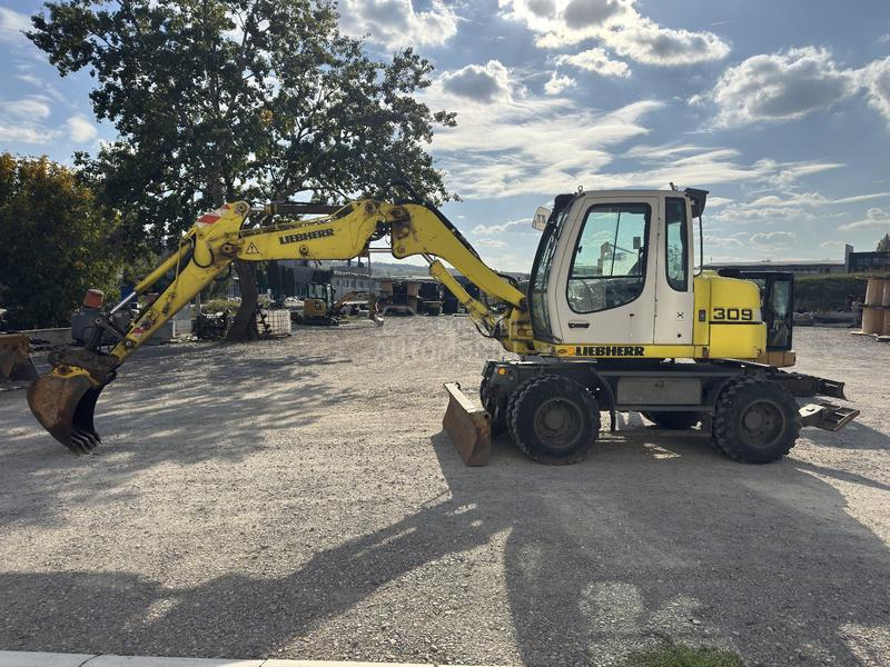 Liebherr 309
