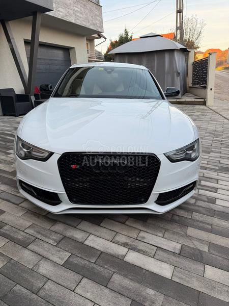 Audi S5 CH