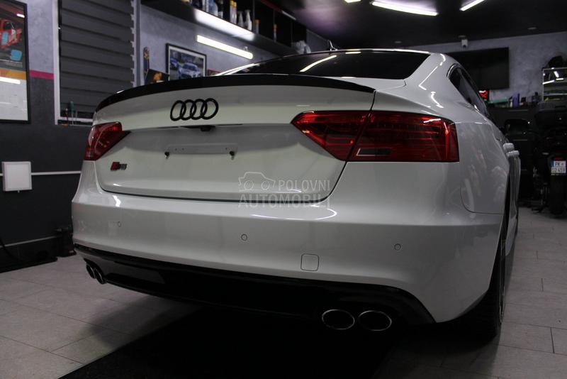 Audi S5 CH