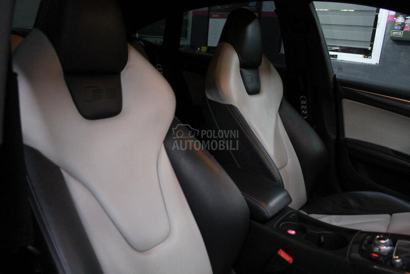Audi S5 CH