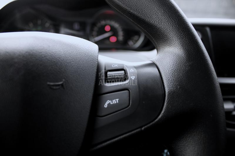 Peugeot 208 1.5 BlueHDI