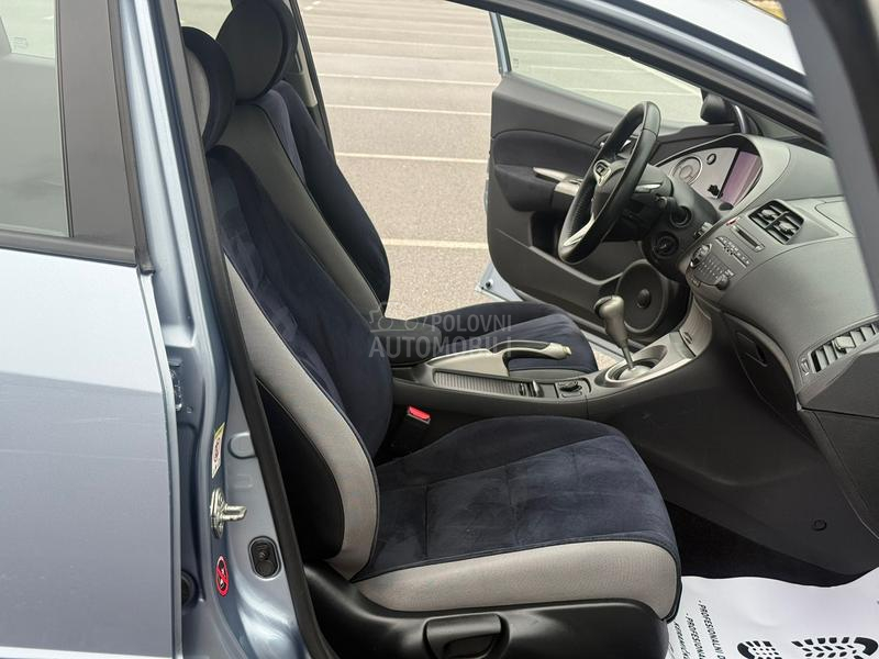 Honda Civic 1.8 i-VTEC