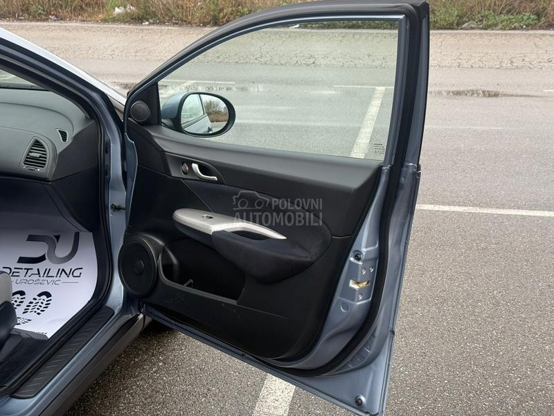 Honda Civic 1.8 i-VTEC